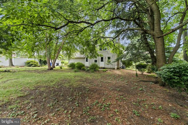 2502 SAINT CHARLES PL, Cinnaminson, NJ 08077