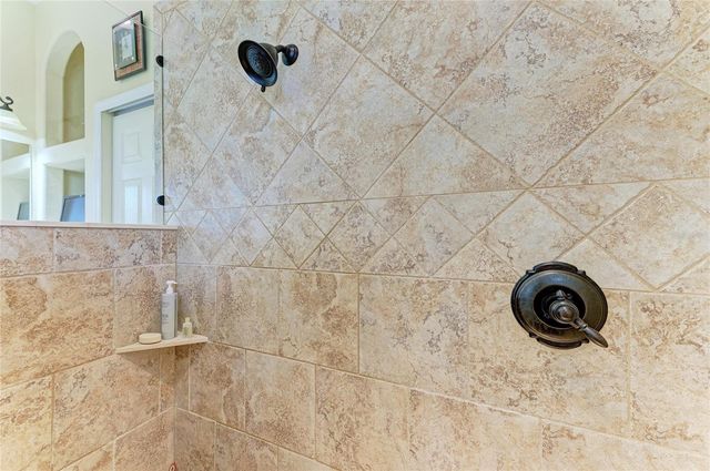 23327 RED ROBIN PLACE, Bradenton, FL 34202