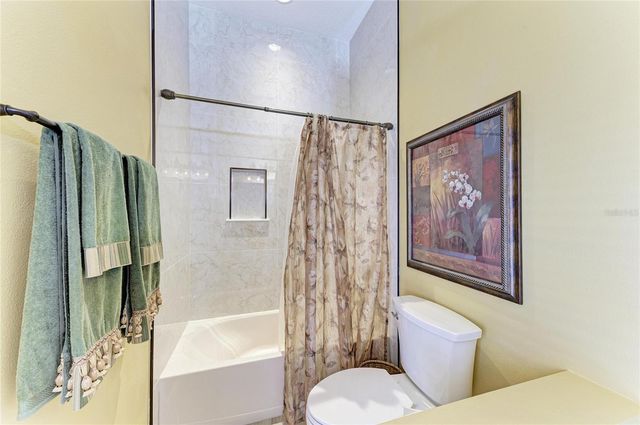 23327 RED ROBIN PLACE, Bradenton, FL 34202