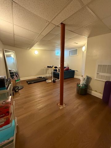 3 Hillside Ave, Boston, MA 02130