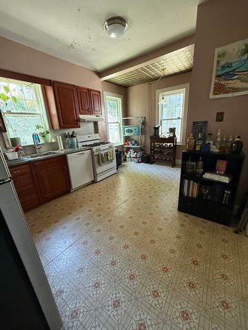 3 Hillside Ave, Boston, MA 02130