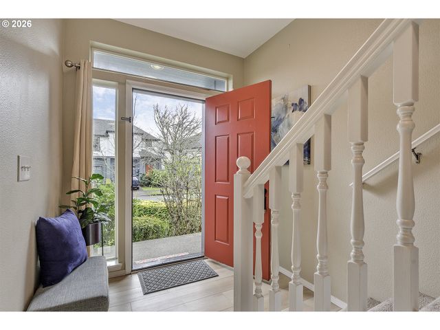 913 Se HANDEL Pl, Hillsboro, OR 97123