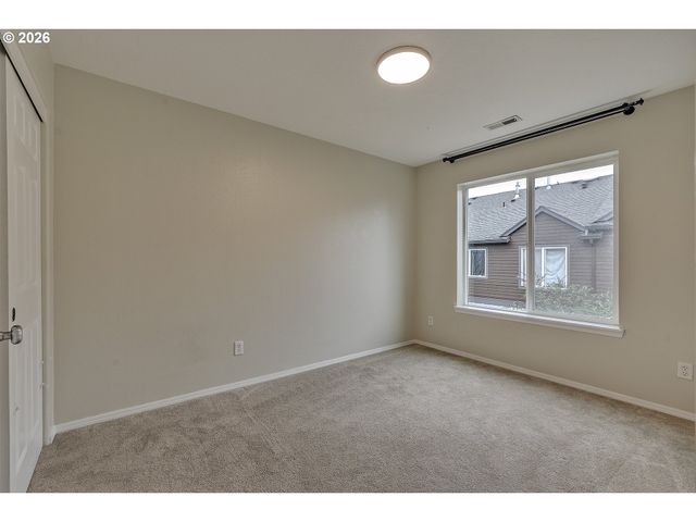 913 Se HANDEL Pl, Hillsboro, OR 97123