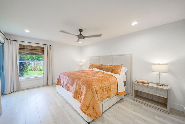 1853 Shower Tree Way, Wellington, FL 33414