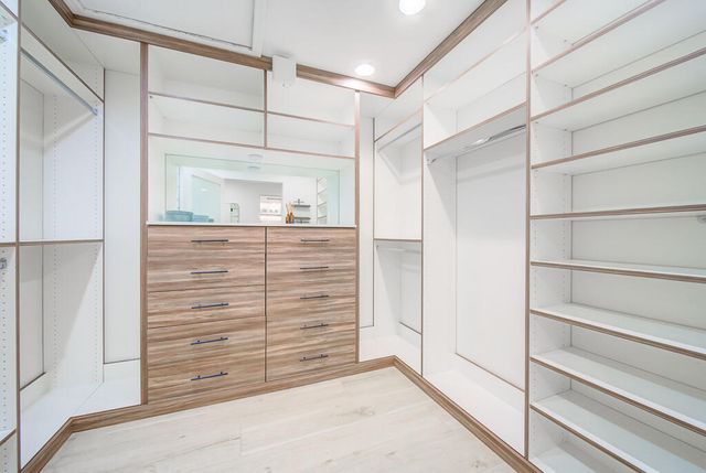 1853 Shower Tree Way, Wellington, FL 33414