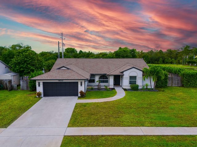 1853 Shower Tree Way, Wellington, FL 33414