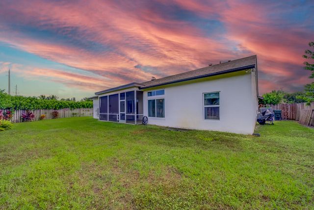 1853 Shower Tree Way, Wellington, FL 33414