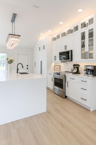 1853 Shower Tree Way, Wellington, FL 33414