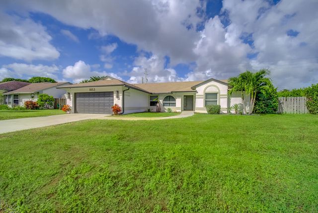 1853 Shower Tree Way, Wellington, FL 33414