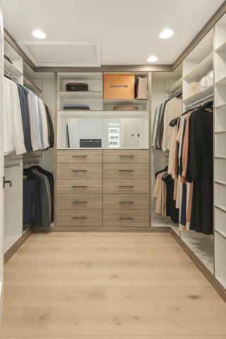 1853 Shower Tree Way, Wellington, FL 33414