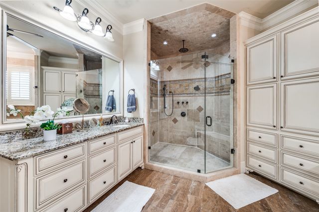 141 W Waters Edge Way, Oak Point, TX 75068