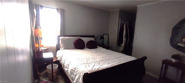 8228 Edwin DR, Norfolk, VA 23505