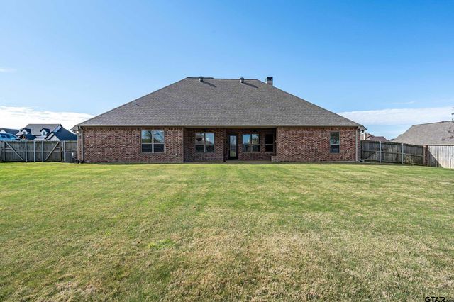 202 Zebra Way, Bullard, TX 75757