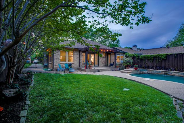 1126 N Windomere Avenue, Dallas, TX 75208