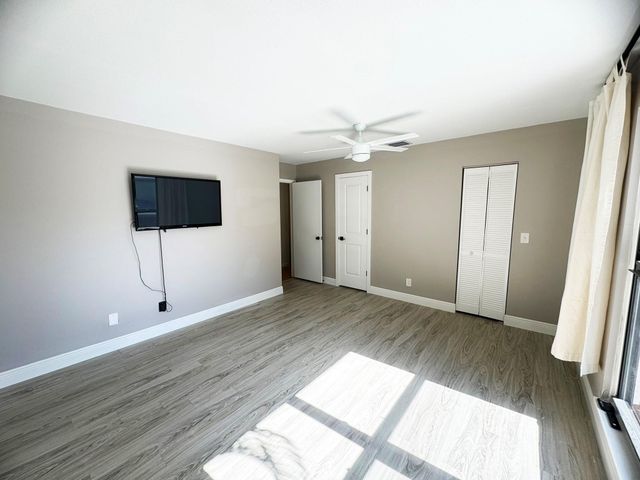 321 Sandtree Drive, Palm Beach Gardens, FL 33403