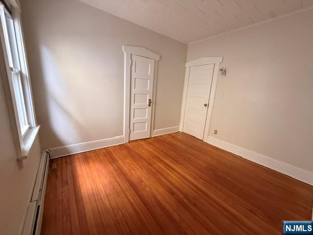 36 Demott 2, Clifton, NJ 07011