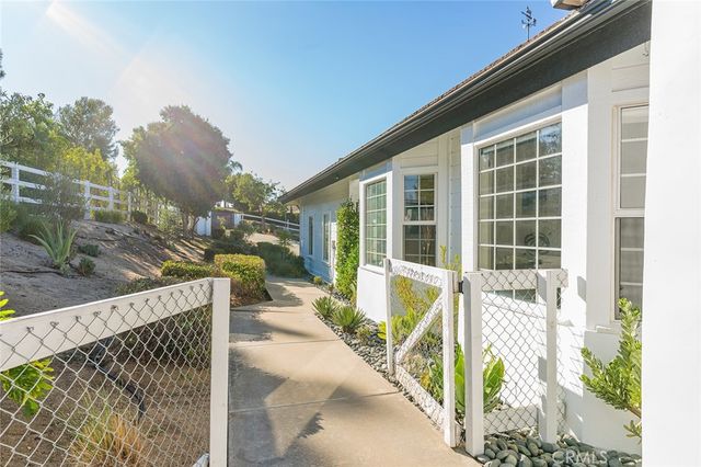 40175 Paseo Sereno, Temecula, CA 92591