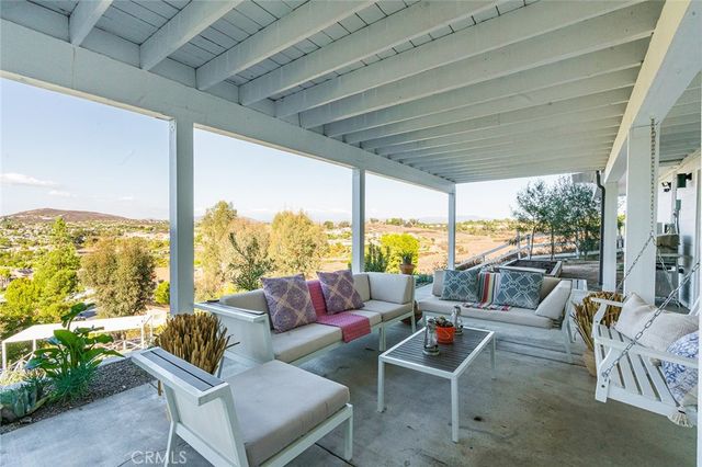40175 Paseo Sereno, Temecula, CA 92591