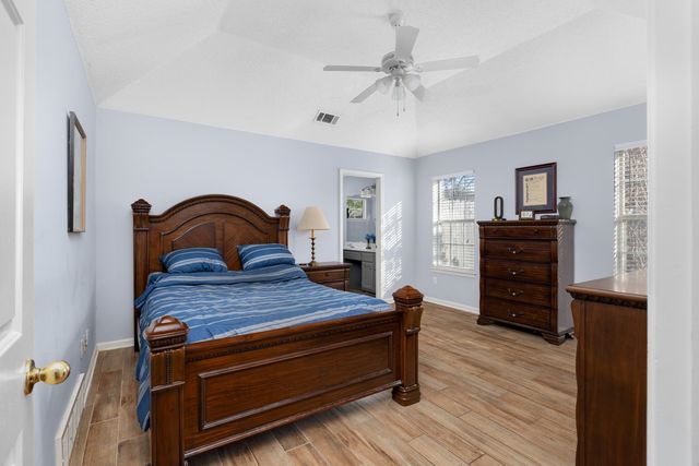 7894 HYMAN DR, Bartlett, TN 38133