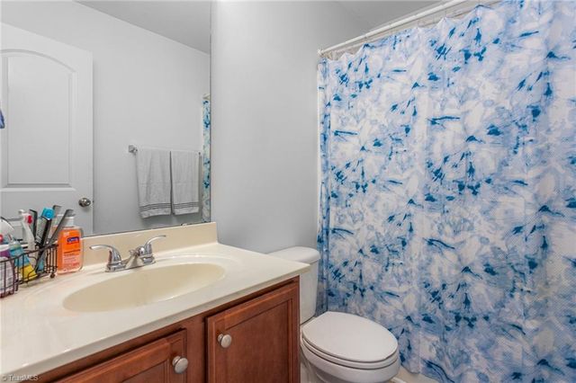 551 Clear Meadow Drive, Winston-salem, NC 27107