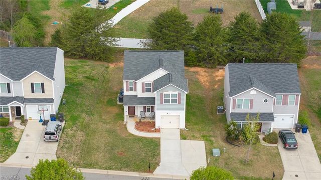 551 Clear Meadow Drive, Winston-salem, NC 27107