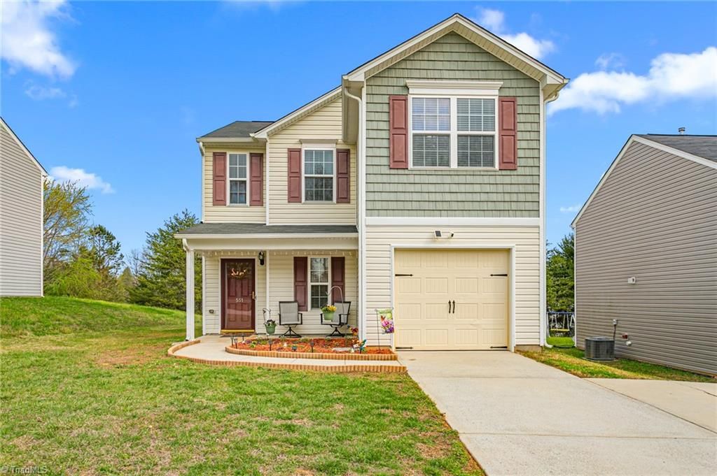 551 Clear Meadow Drive, Winston-salem, NC 27107