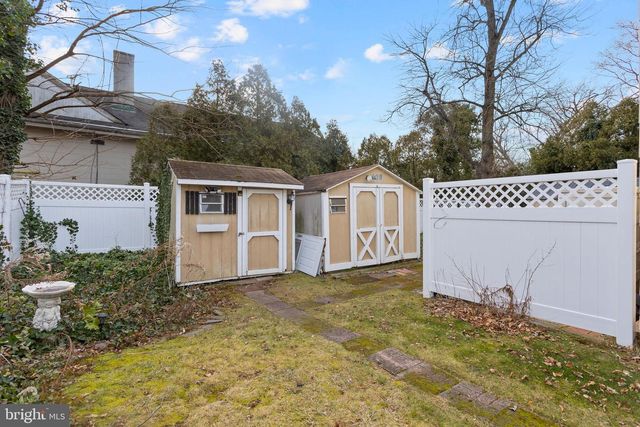 295 LANDER DR, Trenton, NJ 08619