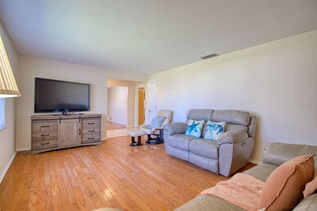 1837 PRINCETON, Clearwater, FL 33765