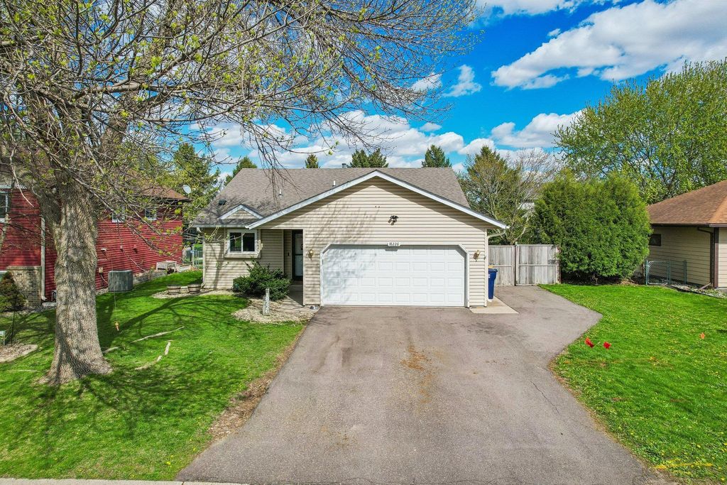 18226 Echo Drive, Farmington, MN 55024