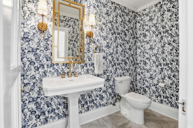 942 Plaza Drive, Evansville, IN 47715