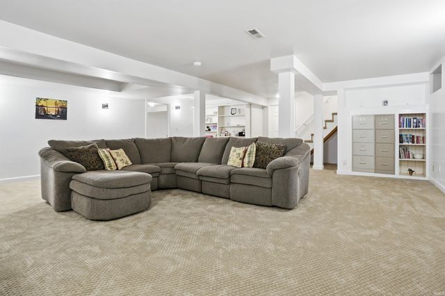 942 Plaza Drive, Evansville, IN 47715