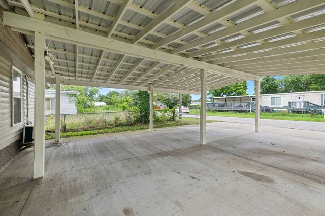 613 Sycamore Ln, La Vergne, TN 37086