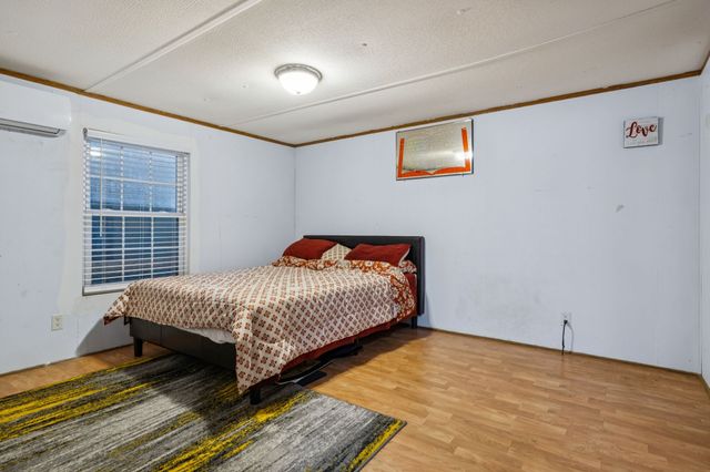 613 Sycamore Ln, La Vergne, TN 37086