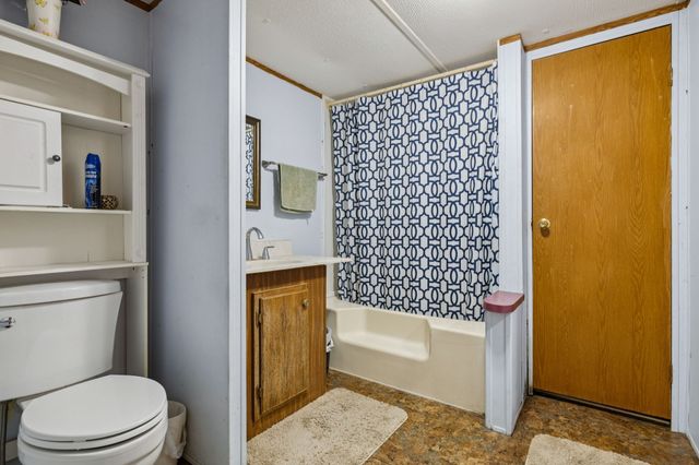 613 Sycamore Ln, La Vergne, TN 37086