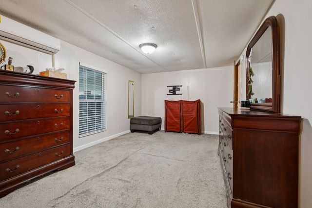 613 Sycamore Ln, La Vergne, TN 37086