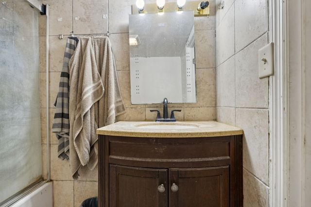 613 Sycamore Ln, La Vergne, TN 37086