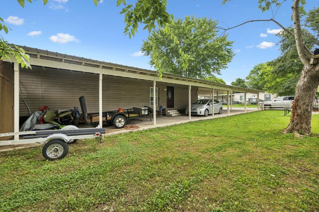 613 Sycamore Ln, La Vergne, TN 37086