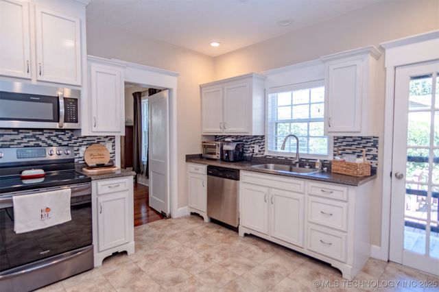 709 NE 2nd, Antlers, OK 74523