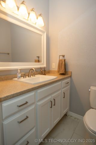 709 NE 2nd, Antlers, OK 74523