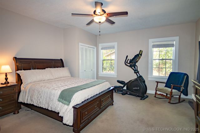 709 NE 2nd, Antlers, OK 74523