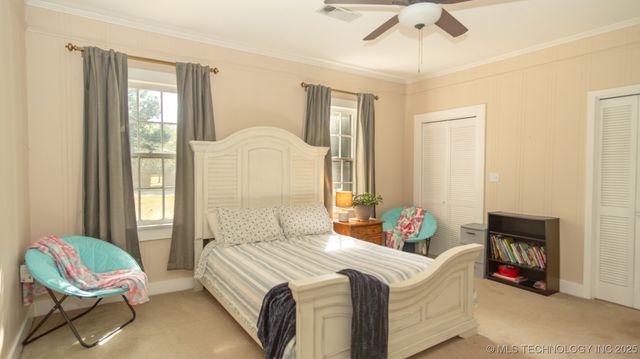 709 NE 2nd, Antlers, OK 74523