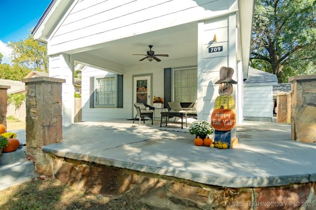 709 NE 2nd, Antlers, OK 74523