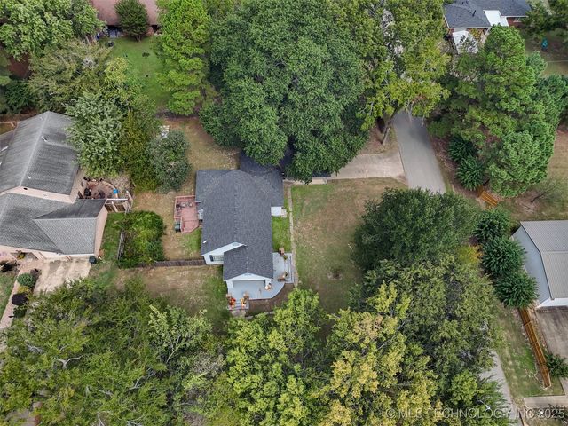 709 NE 2nd, Antlers, OK 74523