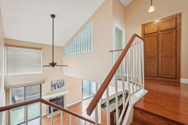 1353 Hood Rd, Sacramento, CA 95825