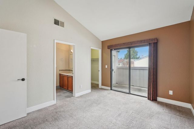 1353 Hood Rd, Sacramento, CA 95825