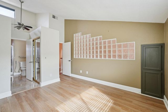 1353 Hood Rd, Sacramento, CA 95825