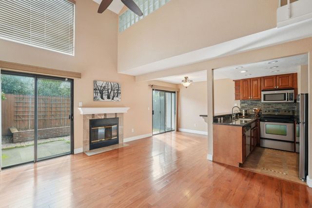 1353 Hood Rd, Sacramento, CA 95825