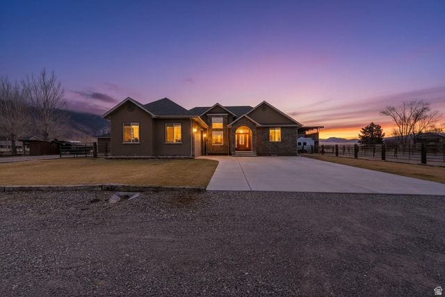 365 W LIZ'S WAY WAY, Monroe, UT 84754