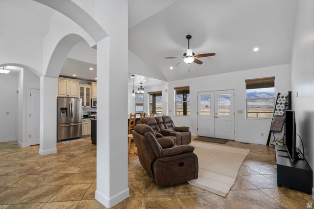 365 W LIZ'S WAY WAY, Monroe, UT 84754