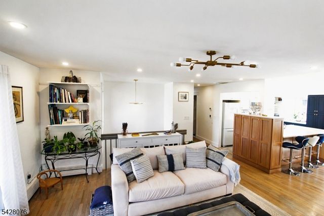 508 Terrace Dr, Vernon Twp., NJ 07422